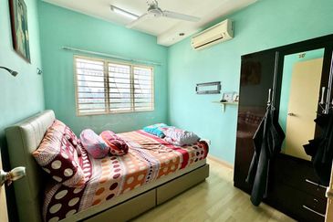 Putra Suria Residency Apartment