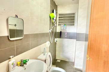 Putra Suria Residency Apartment