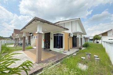 Taman Desa Salak Pekerti