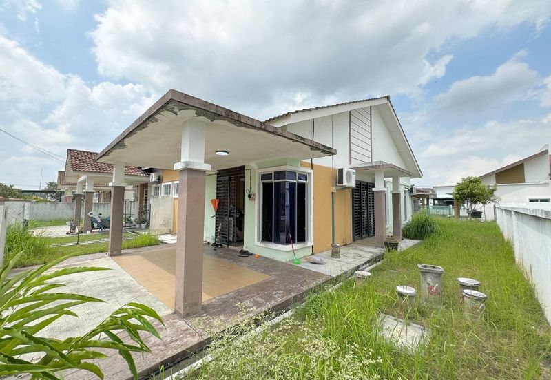 Taman Desa Salak Pekerti