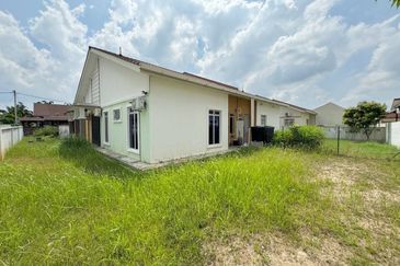 Taman Desa Salak Pekerti