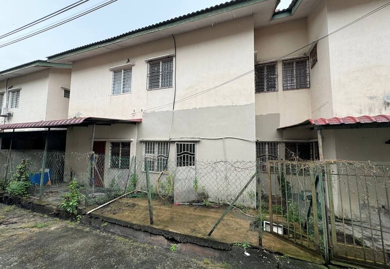 Jalan Kebun Nenas 1A/KS7