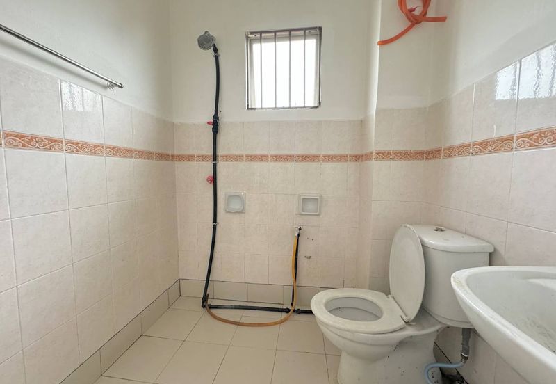 Jalan Kebun Nenas 1A/KS7