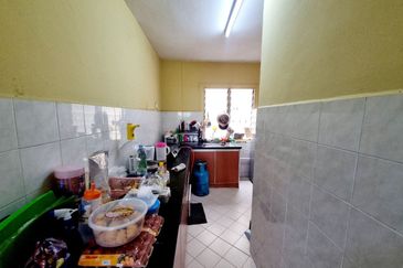 Flat PKNS, Seksyen 7