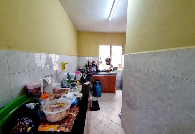 Flat PKNS, Seksyen 7