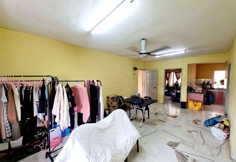 Flat PKNS, Seksyen 7