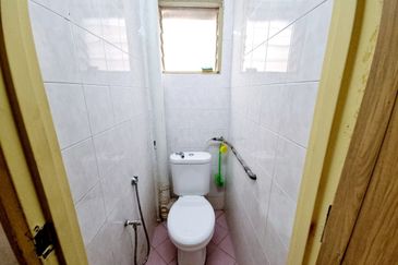 Flat PKNS, Seksyen 7