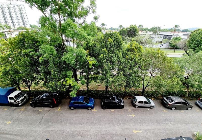 Flat PKNS, Seksyen 7