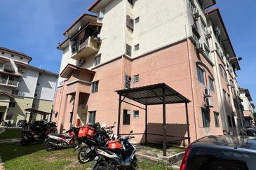 Apartment Teratai, Taman Sutera