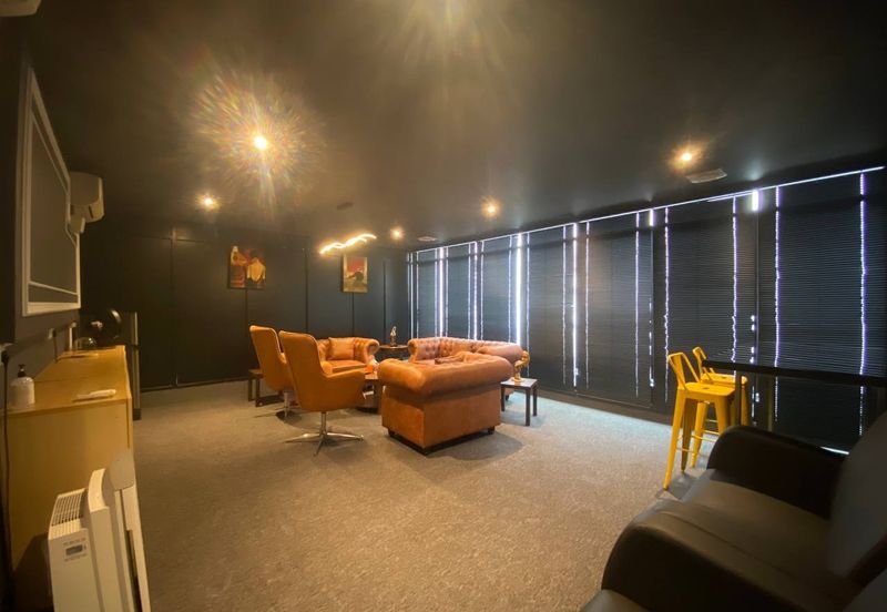 Parklane Commercial Hub