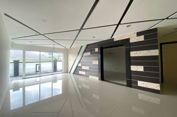 Impian Golf & Country Club