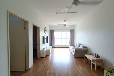 Pangsapuri Jenderam Indah