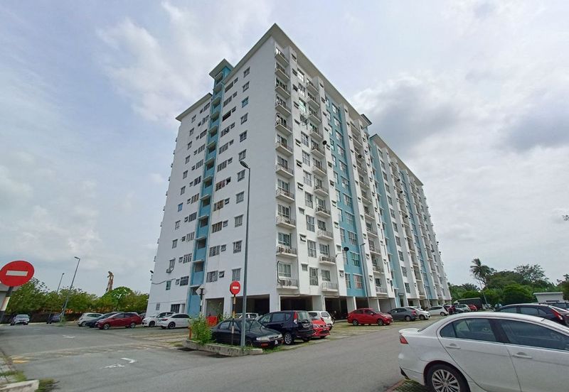 Pangsapuri Jenderam Indah