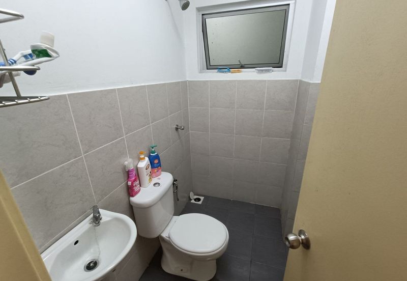 Pangsapuri Jenderam Indah