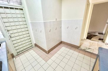 Jalan Suakasih @ Tun Hussein Onn