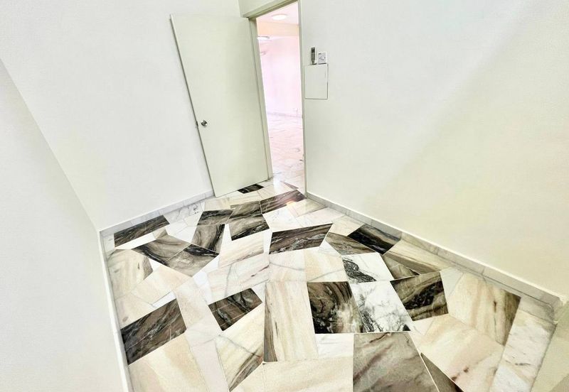 Jalan Suakasih @ Tun Hussein Onn