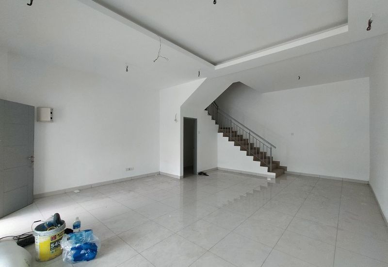 Taman Seroja, Bandar Baru Salak Tinggi