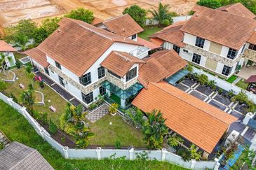 Desa Pinggiran Putra