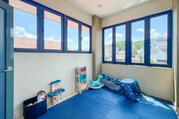 Desa Pinggiran Putra