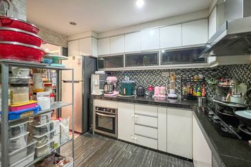 Penaga @ Taman Raintree