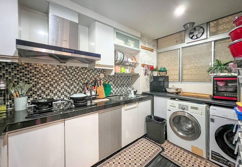 Penaga @ Taman Raintree