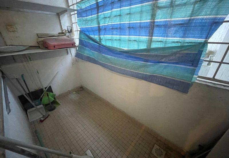 Tasik Heights Apartment