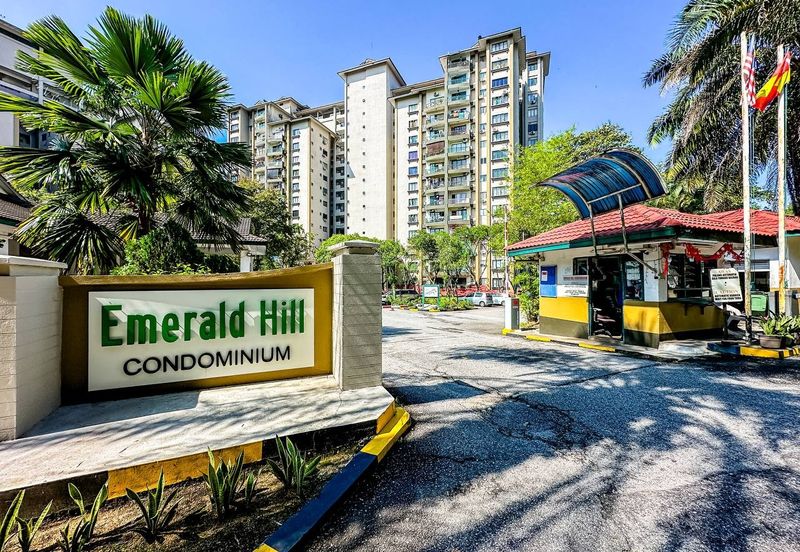 Emerald Hill, Taman Bukit Indah