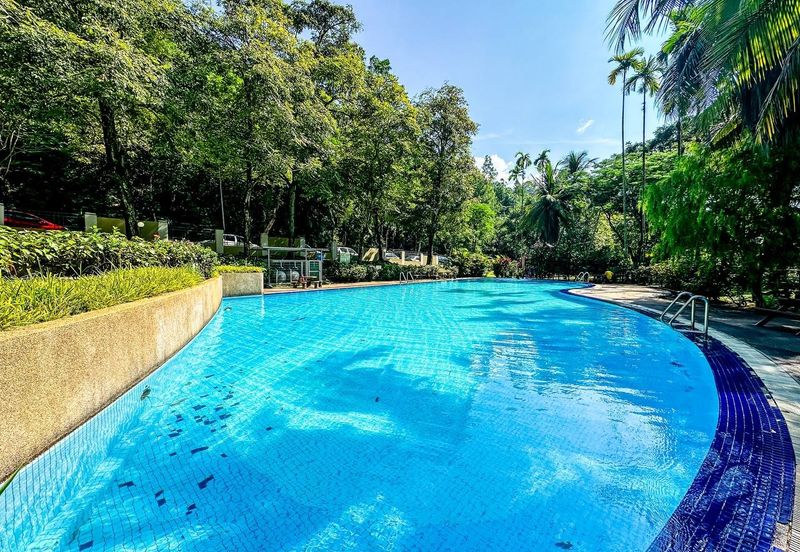 Emerald Hill, Taman Bukit Indah