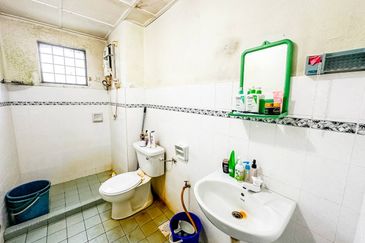 Emerald Hill, Taman Bukit Indah