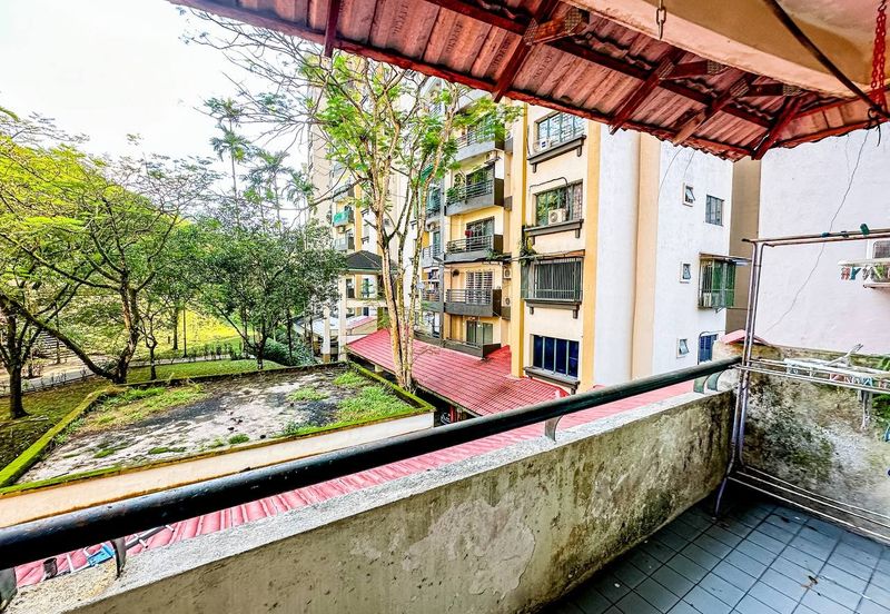 Emerald Hill, Taman Bukit Indah