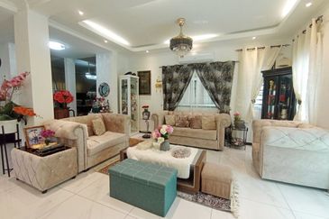 BANDAR ENSTEK (JENTAYU)