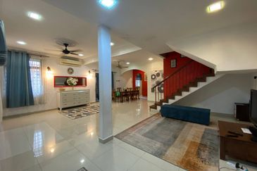 Taman Seroja, Bandar Baru Salak Tinggi