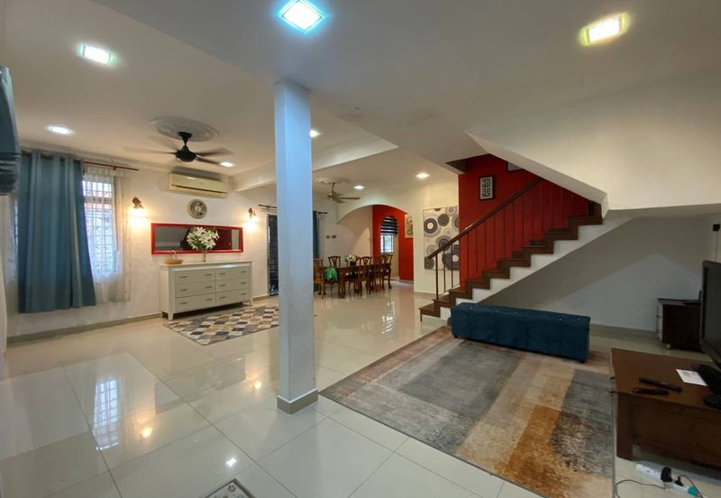 Taman Seroja, Bandar Baru Salak Tinggi