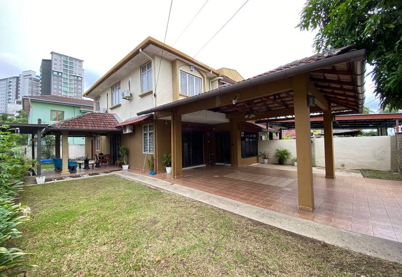 Taman Seroja, Bandar Baru Salak Tinggi