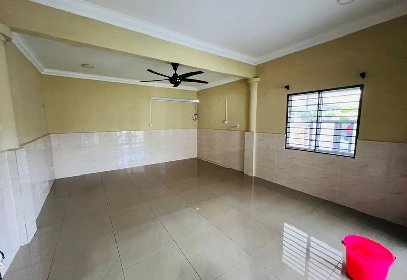 Taman Tasik Semenyih (Lake Residence)