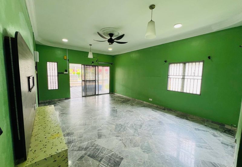 Taman Tasik Semenyih (Lake Residence)