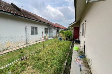 Taman Tasik Semenyih (Lake Residence)