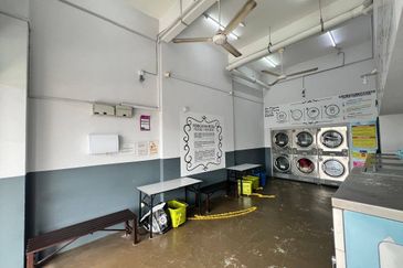 [GROUND FLOOR] Shoplot Ria Amaniah Mulia @ Taman Amaniah Mulia, Batu Caves