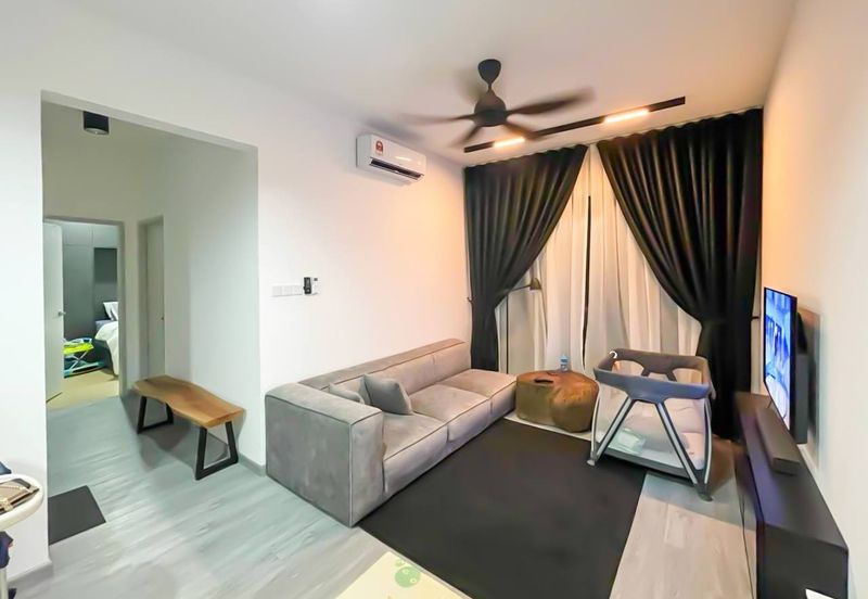 Ryan & Miho @ Section 13