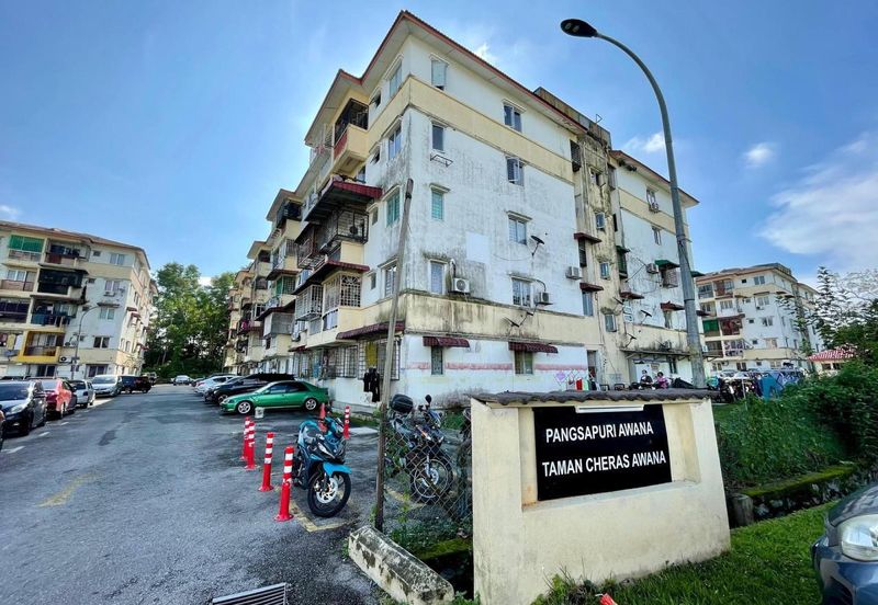 Taman Cheras Awana Apartment