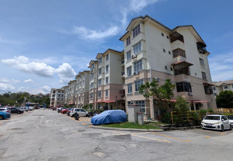 Sri Kayangan Apartment, Ukay Perdana