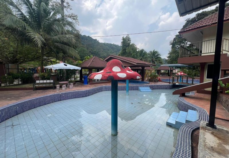 Resort Untuk Dijual Di Hulu Langat Semungkis