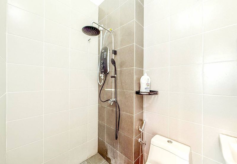 RENOVATED Single Storey Semi-D Taman Wira Permai 3, Seksyen 30 Shah Alam, Selangor