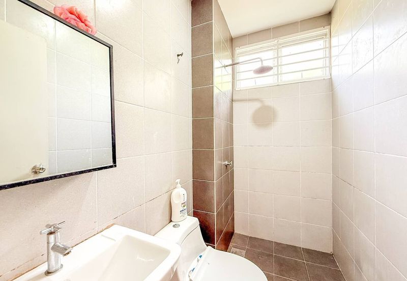 RENOVATED Single Storey Semi-D Taman Wira Permai 3, Seksyen 30 Shah Alam, Selangor