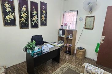 Pangsapuri Dato Ahmad Razali ampang GROUND FLOOR