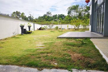 Nilai Spring Villas