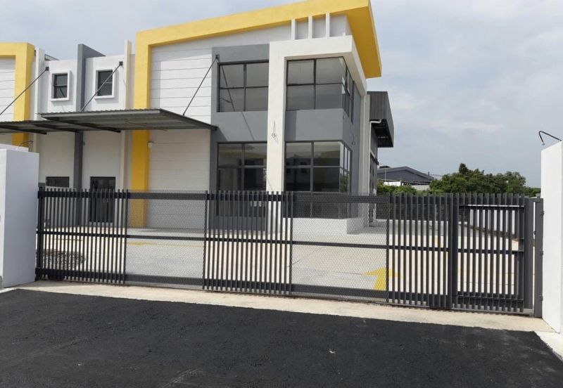 Lekas 32 Industrial Park