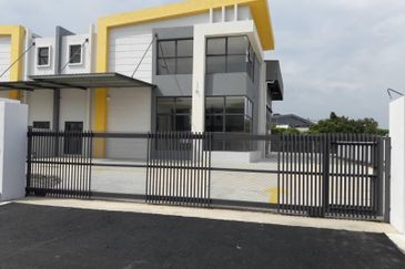 Lekas 32 Industrial Park