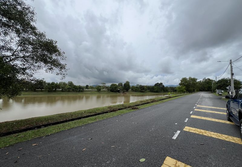 Bandar Tasik Senangin
