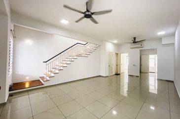 Cradleton @ Eco Majestic